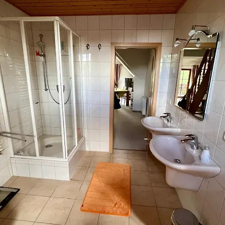 An Der Kammloipe Im Erzgebirge Weitersglashütte